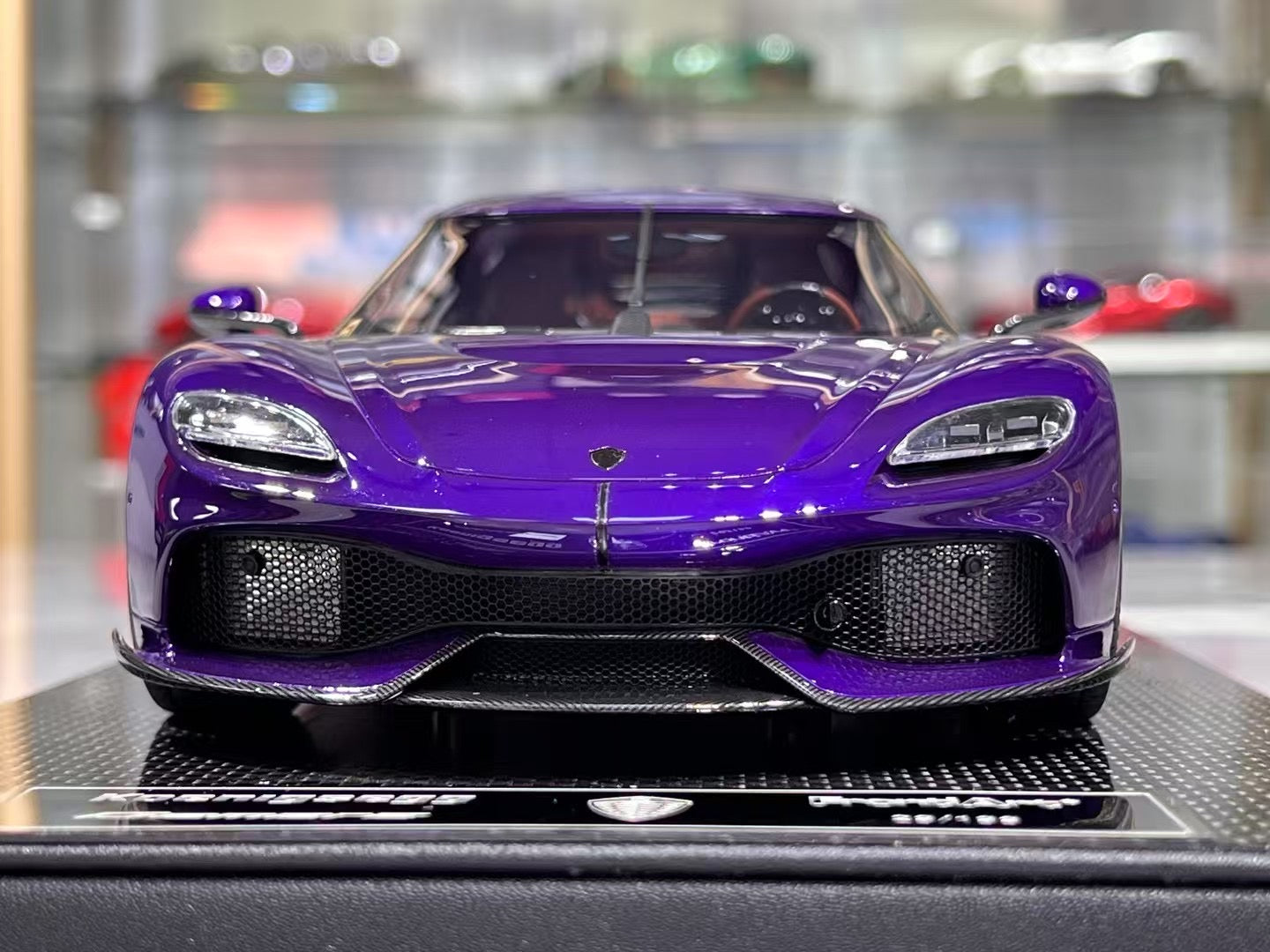 FrontiArt Koenigsegg Gemera 1/18