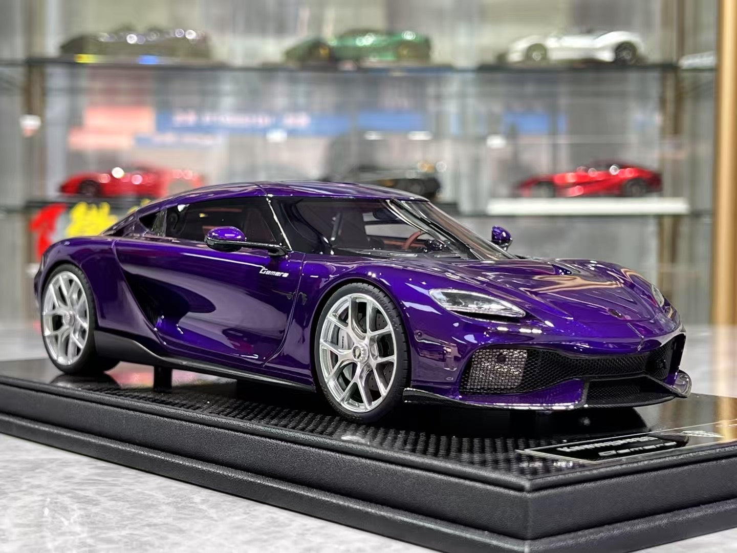 FrontiArt Koenigsegg Gemera 1/18