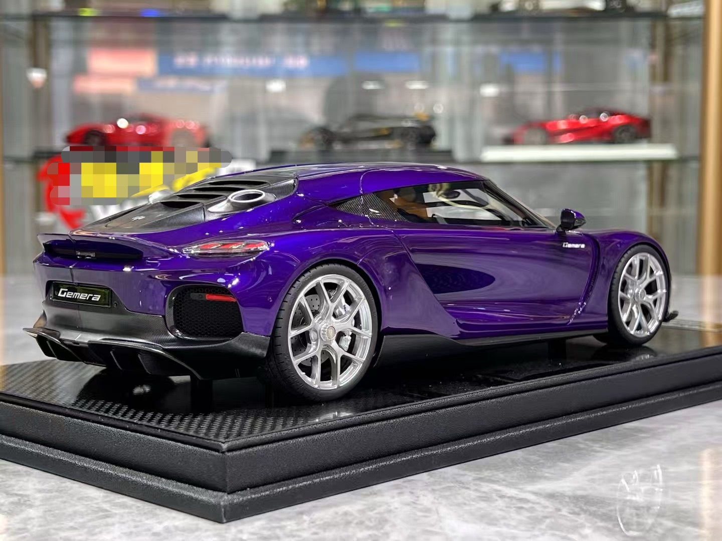 FrontiArt Koenigsegg Gemera 1/18