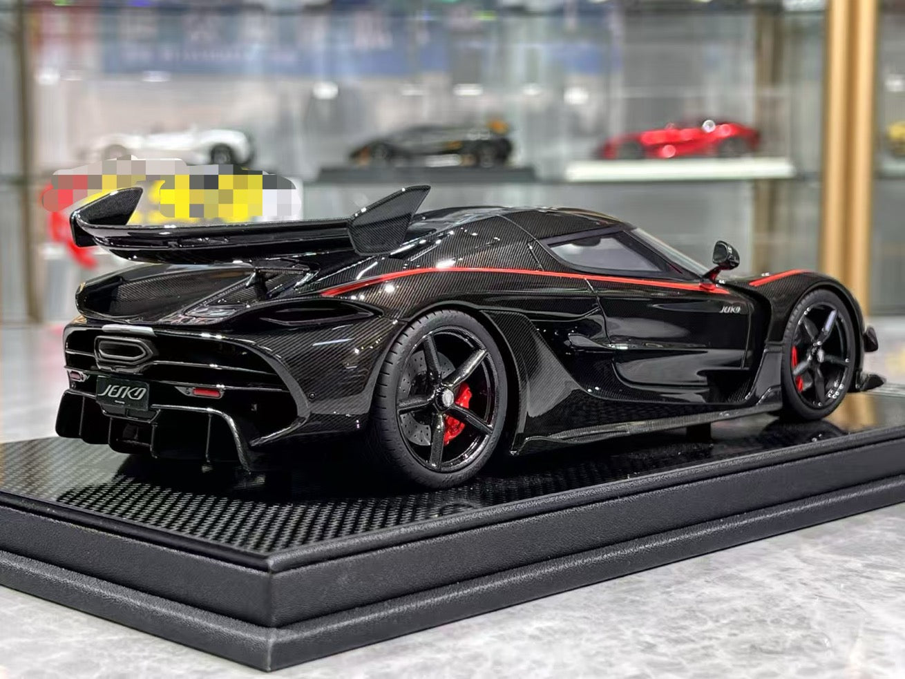 FrontiArt Koenigsegg Jesko 1/18