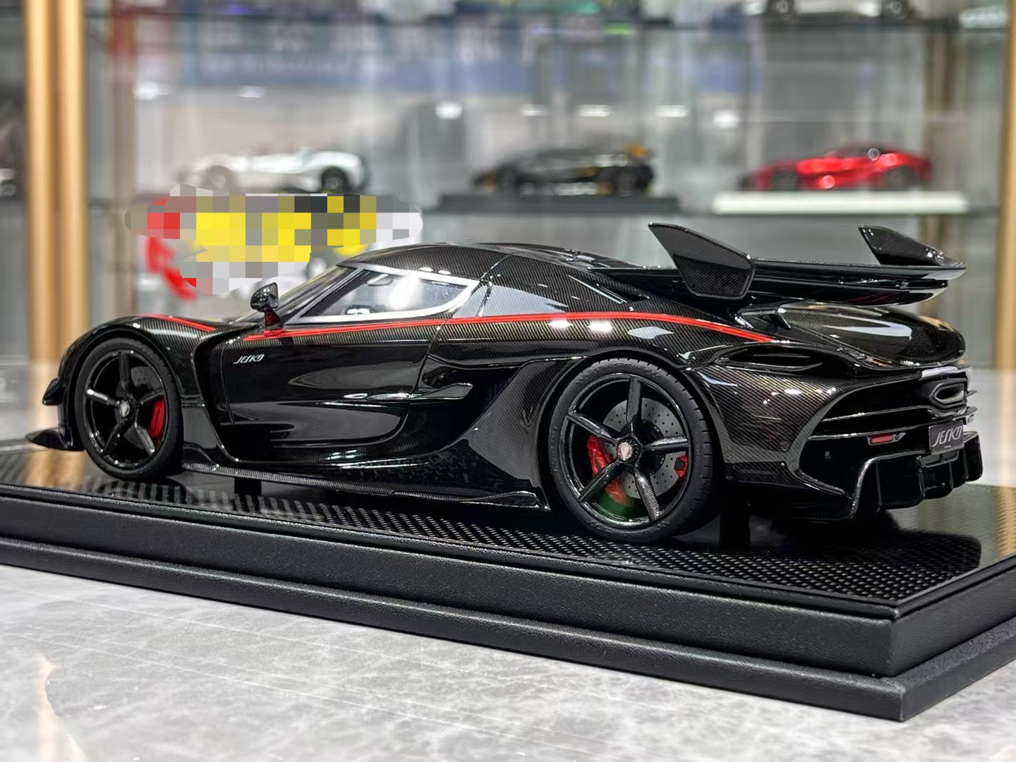 FrontiArt Koenigsegg Jesko 1/18