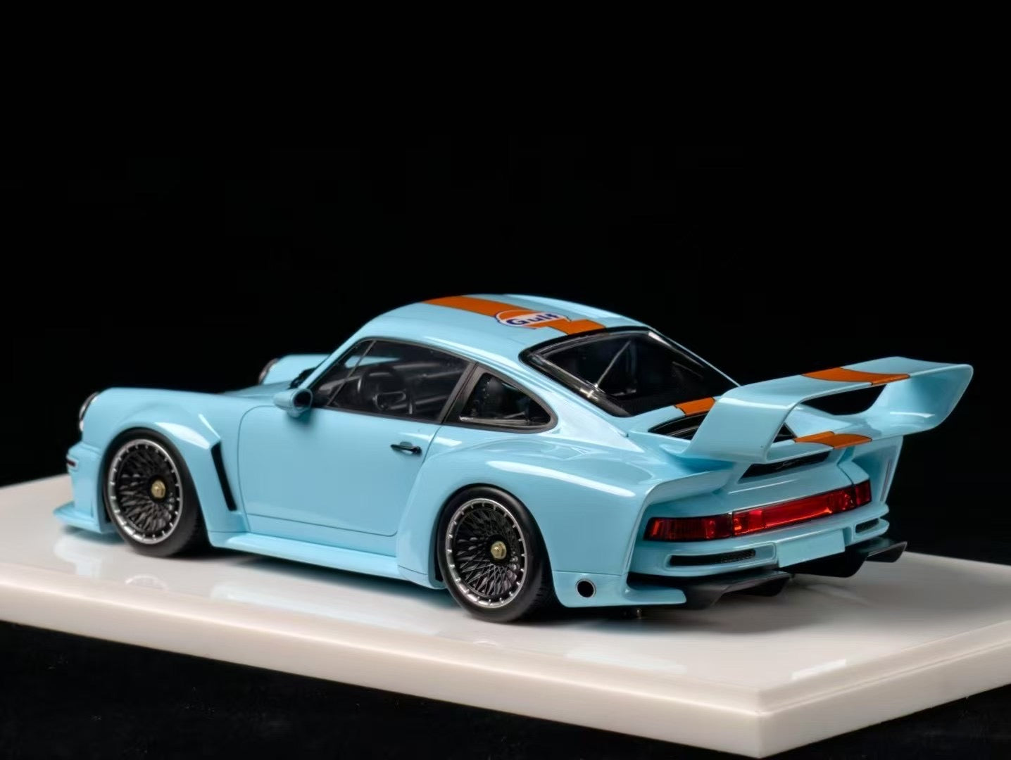 (Pre-Order) MCM Singer DLS Turbo 1/18