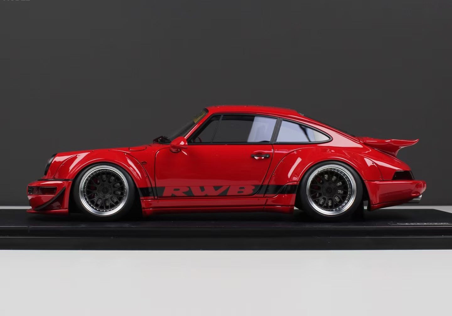 Ignition Models 911 964 RWB 1/18