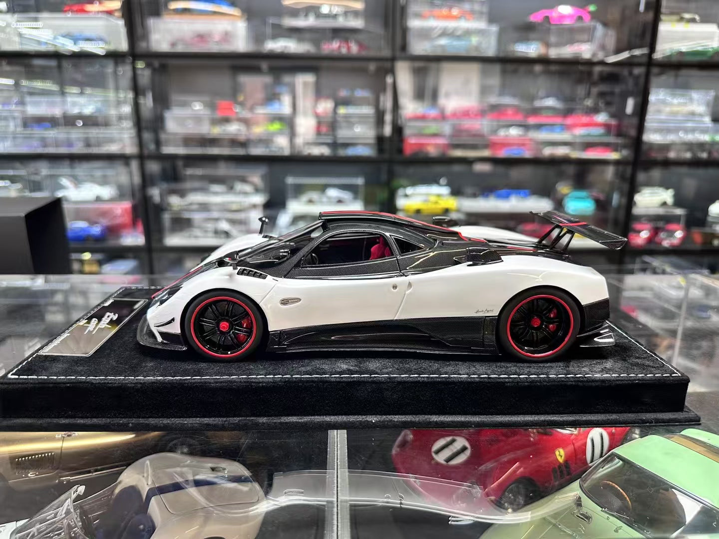 (HH Models) Henson & Heaven Zonda Cinque 1/18