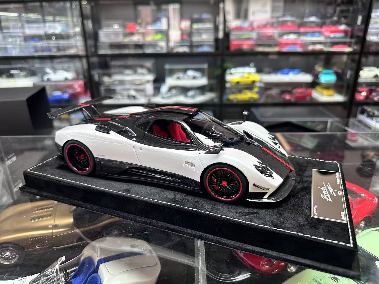 (HH Models) Henson & Heaven Zonda Cinque 1/18