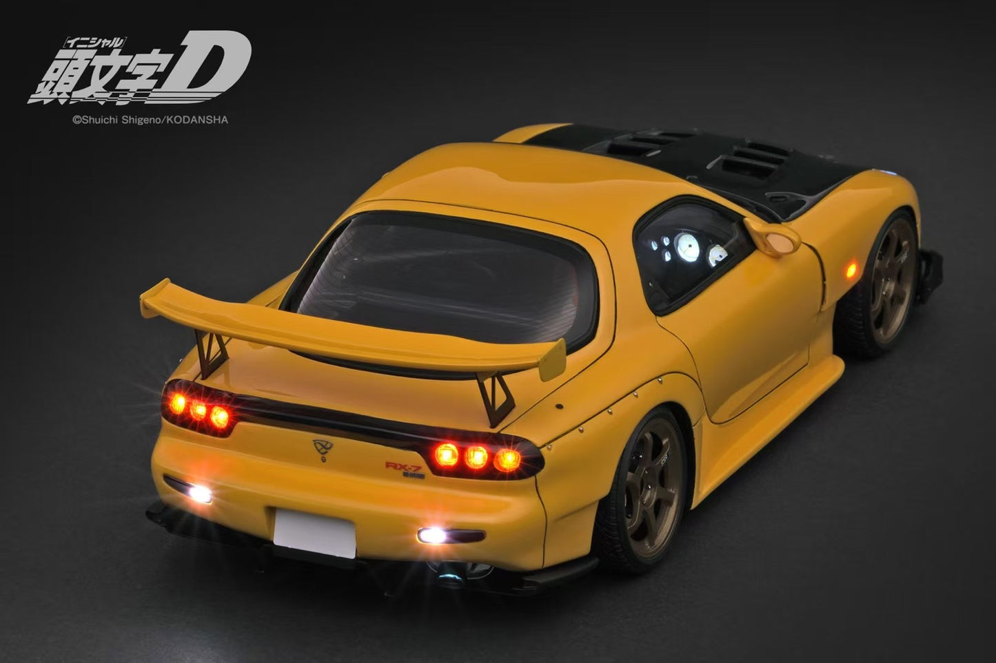 (Pre-Order) Ignition Models 1/18 Initial D Mazda RX-7 (FD3S)