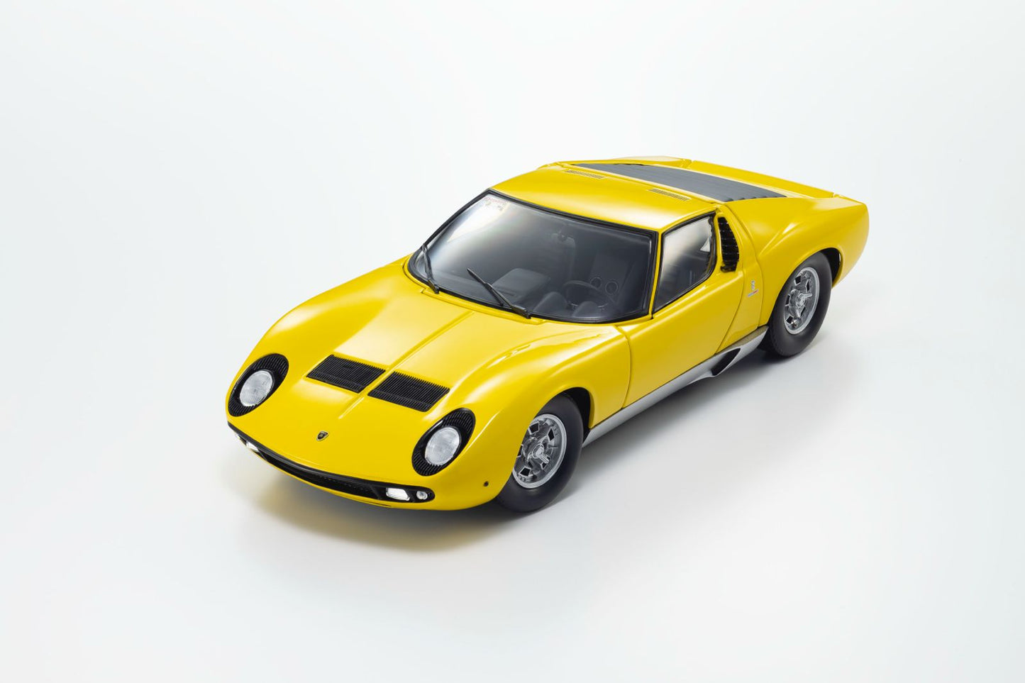 (Pre-Order) Kyosho LAM Miura P 400