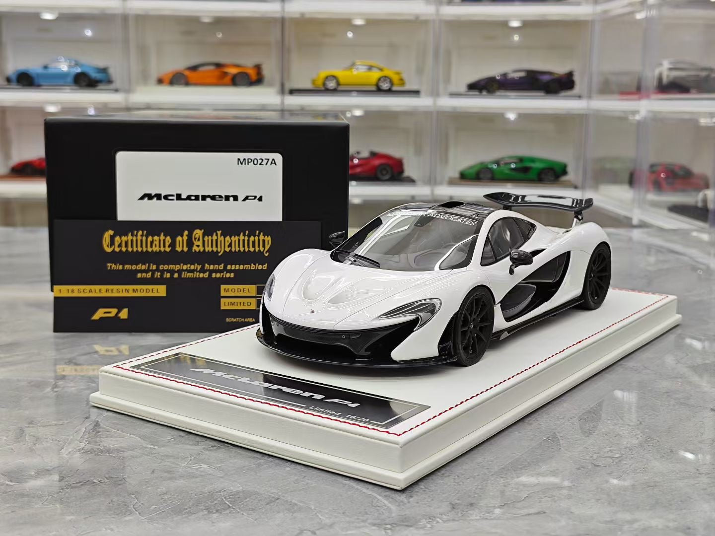 Dino Models McLaren P1 1/18 (White Base)