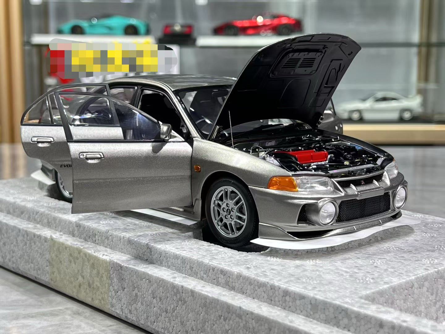 MotorHelix Mitsubishi Lancer EVO IV 1/18