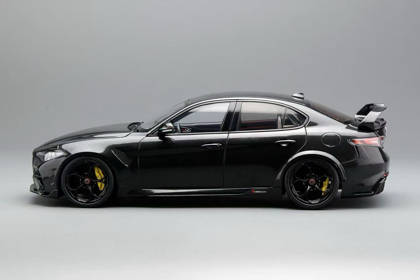 (Pre-Order) MotorHelix 1/18 Alfa Romeo Giulia GTAm