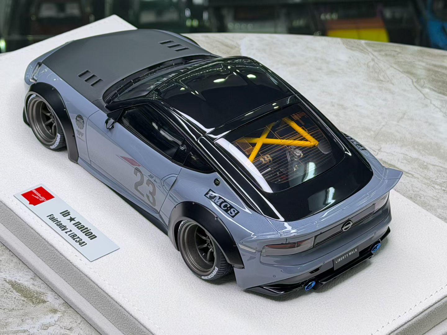 MakeUp Co. LB Nation Fairlady 400Z 1/18