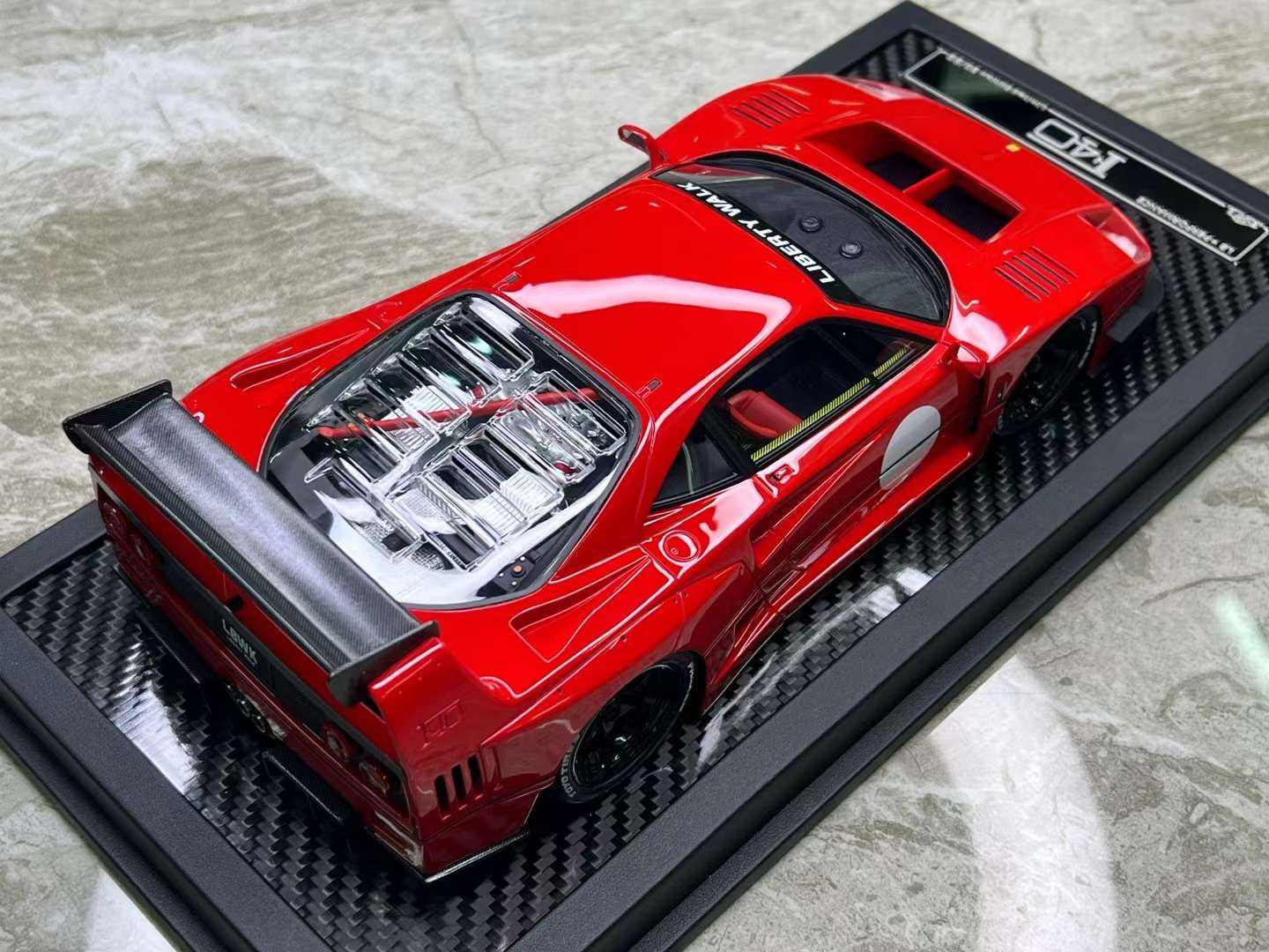 VIP Models LBWK F40 1/18