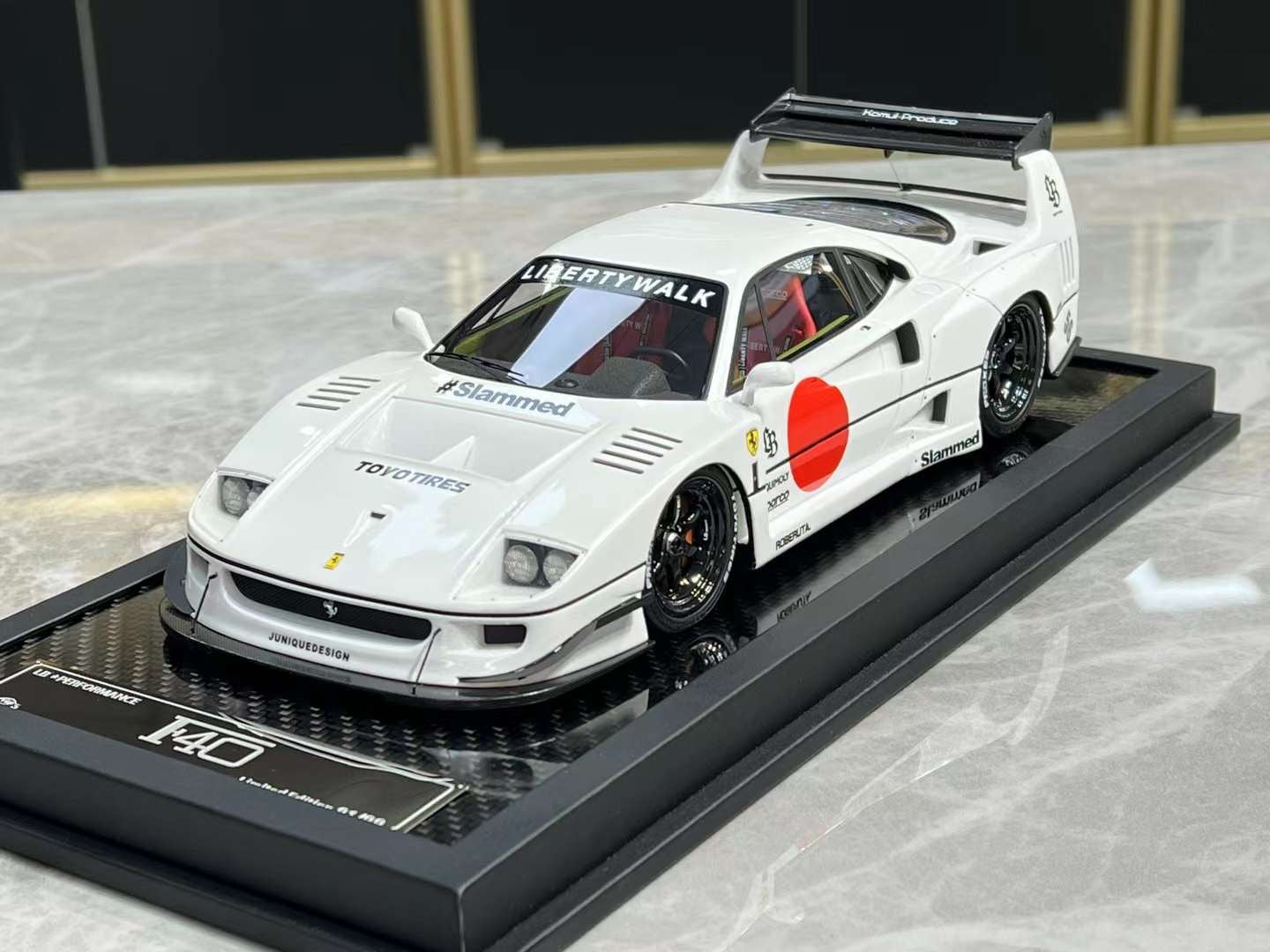 VIP Models LBWK F40 1/18