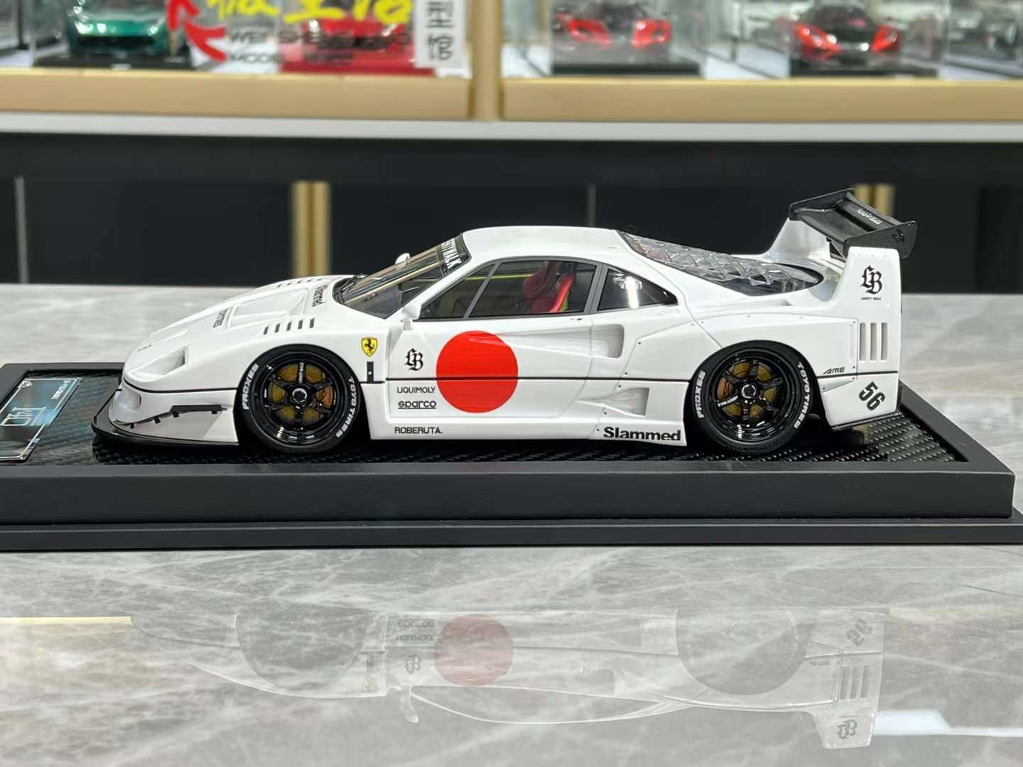 VIP Models LBWK F40 1/18