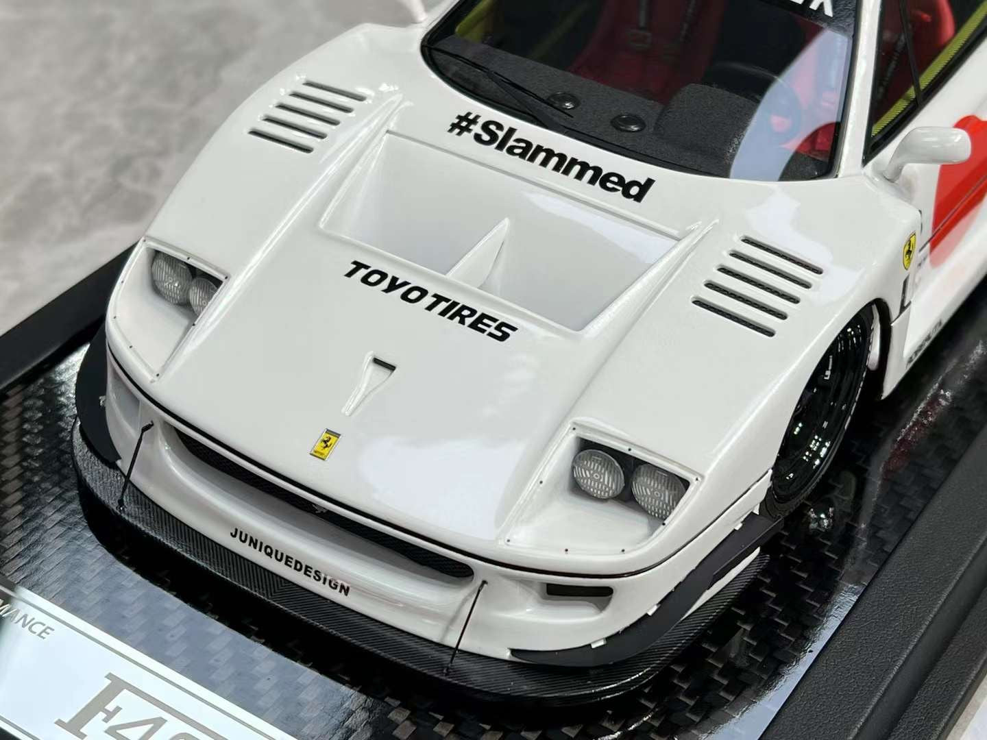 VIP Models LBWK F40 1/18