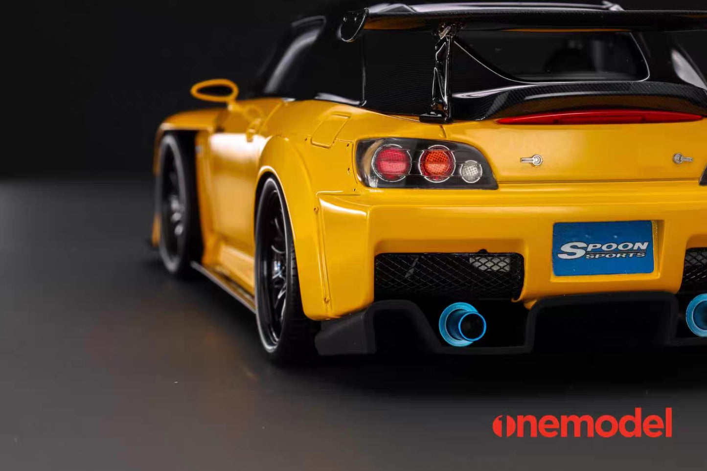 Onemodel Spoon Street S2000 1/18