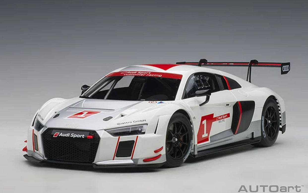 AUTOart Audi R8 LMS 1/18