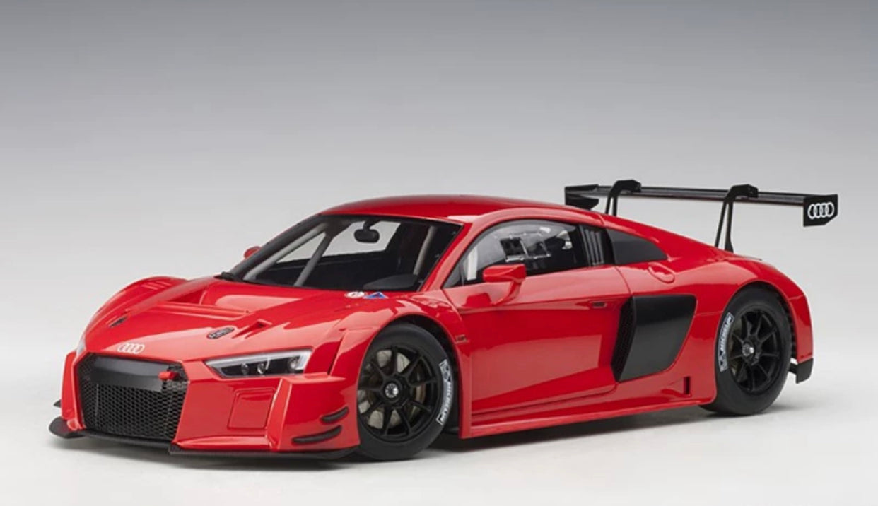 AUTOart Audi R8 LMS 1/18