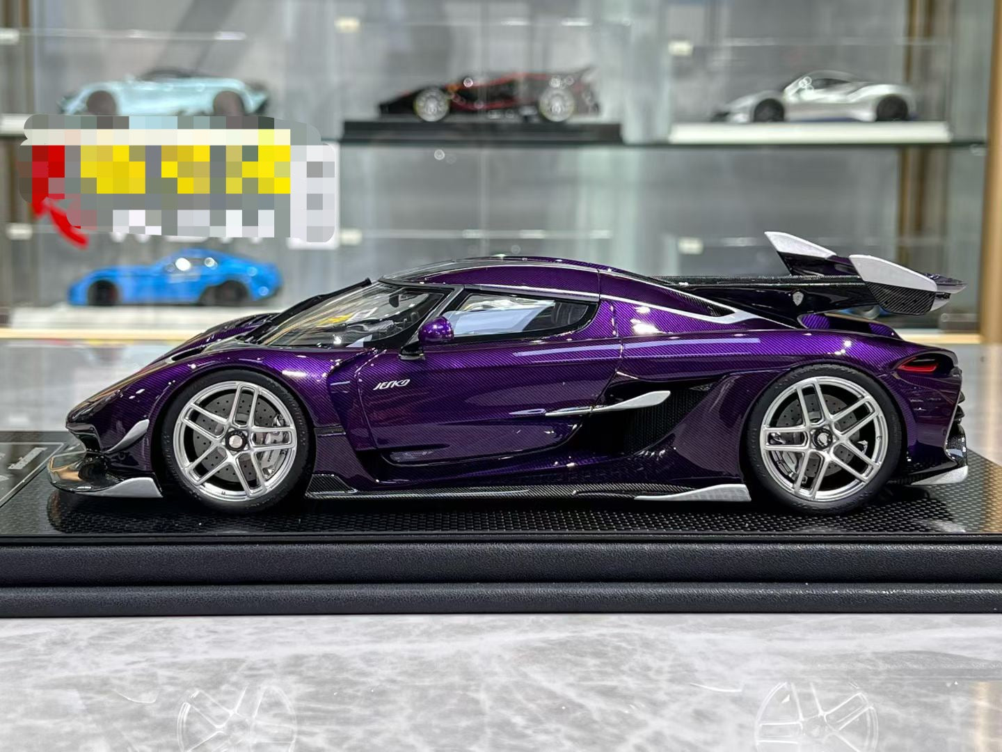 FrontiArt Koenigsegg Jesko 1/18