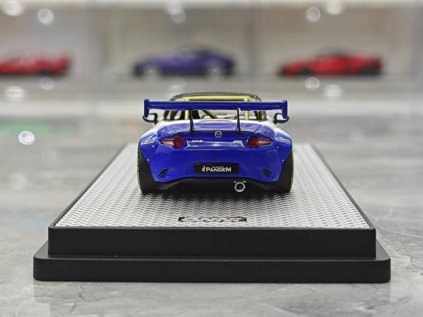 INNO 1:64 Mazda MX-5 (ND) Miata Pandem Rocket Bunny V1.0 Alloy IN64-MX5P-ND-01