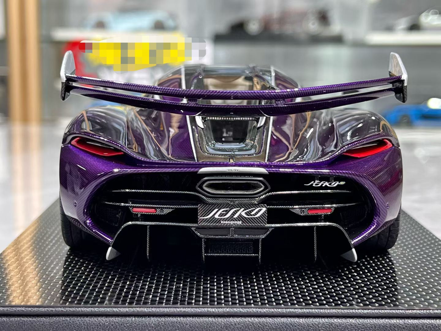 FrontiArt Koenigsegg Jesko 1/18