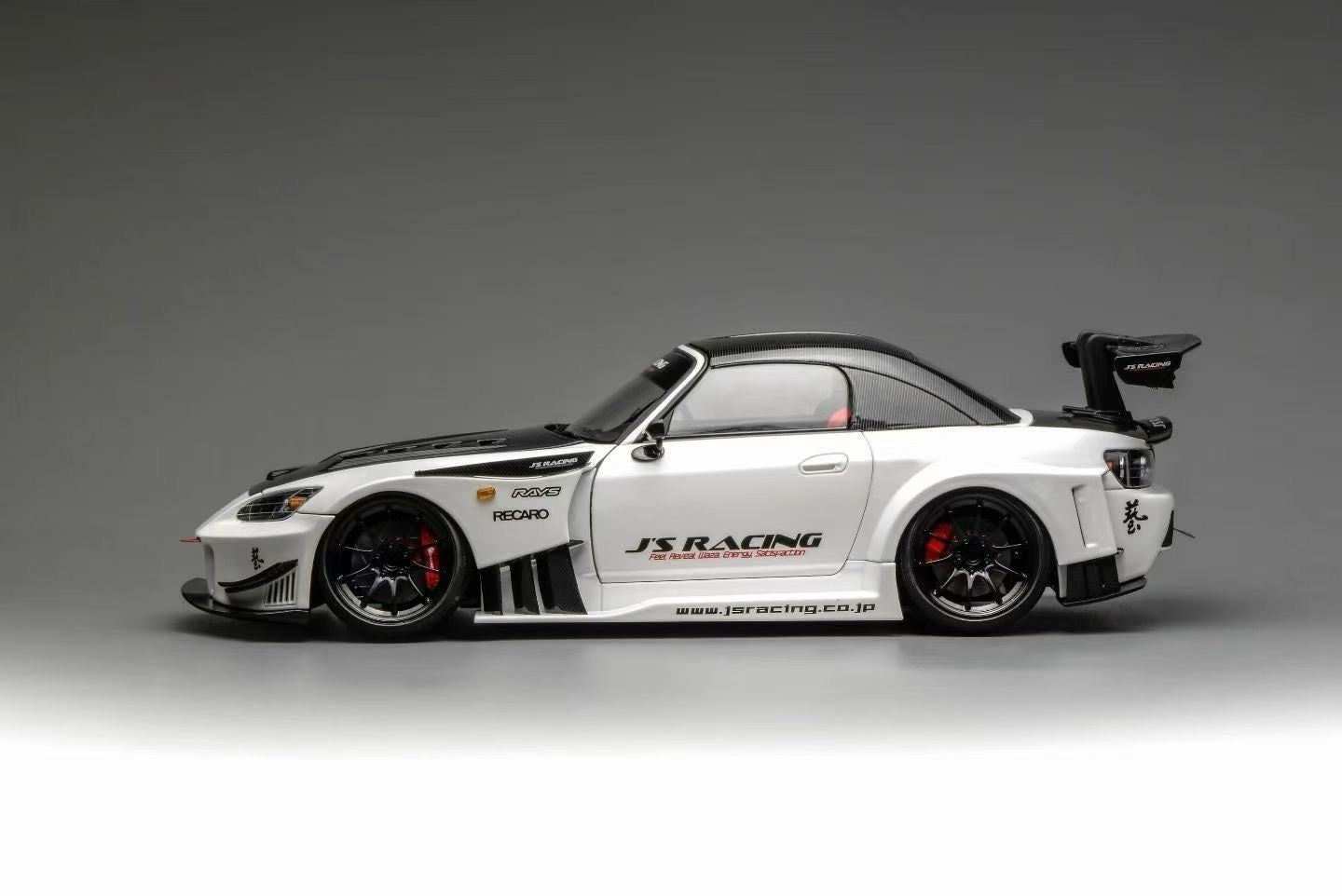 Pre-Order) MotorHelix Honda S2000 J's Racing 1/18 – IronCookie