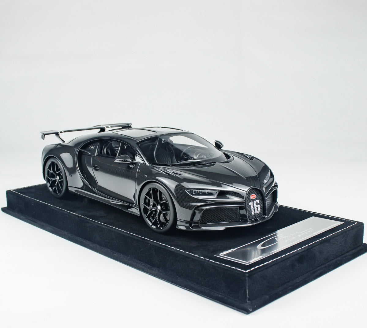 CLEARANCE! Henson & Heaven (HH Models) Chiron Pur Sport 1/18