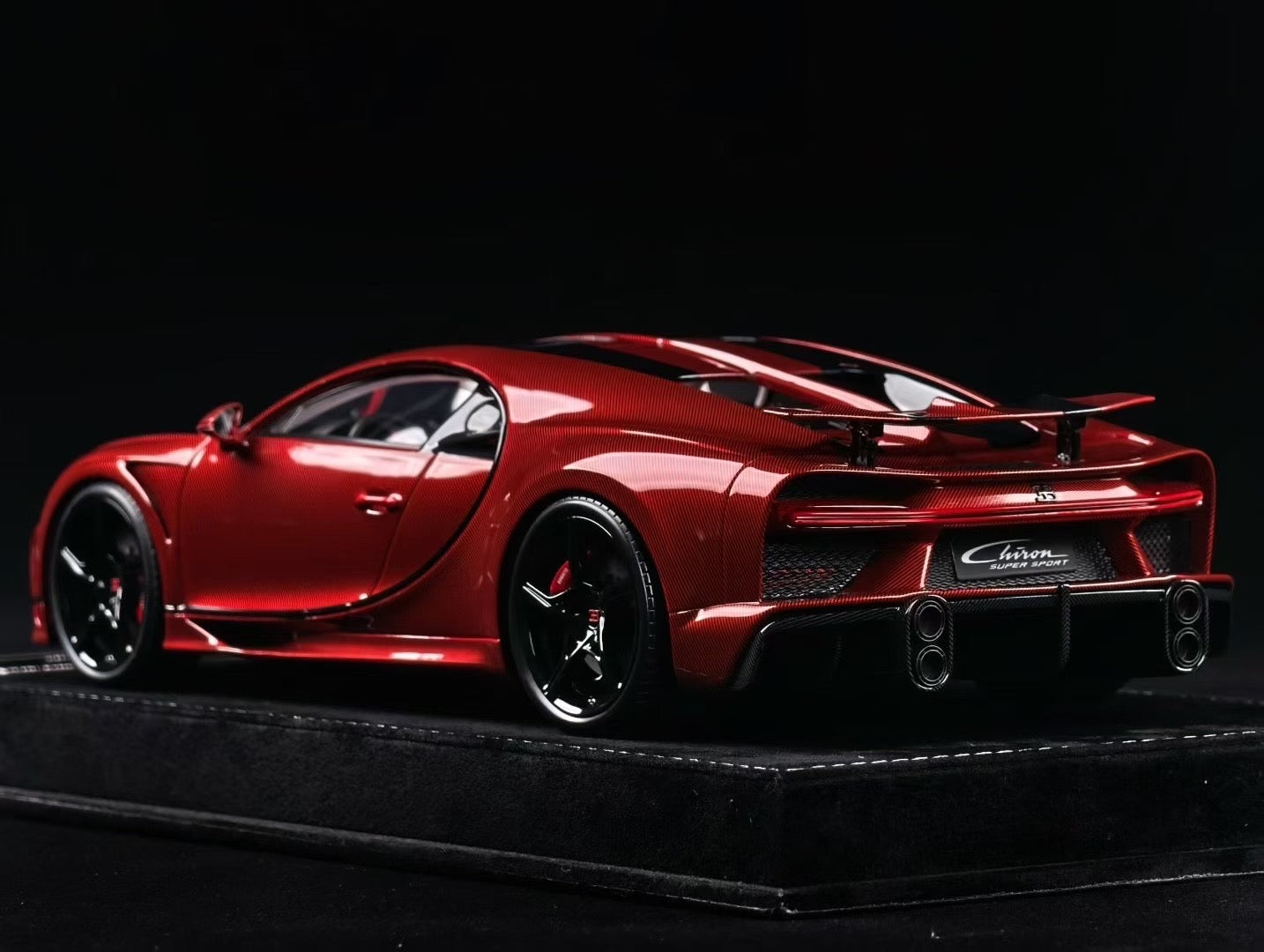 Henson & Heaven (HH Models) 1/18 Bugatti Chiron SS