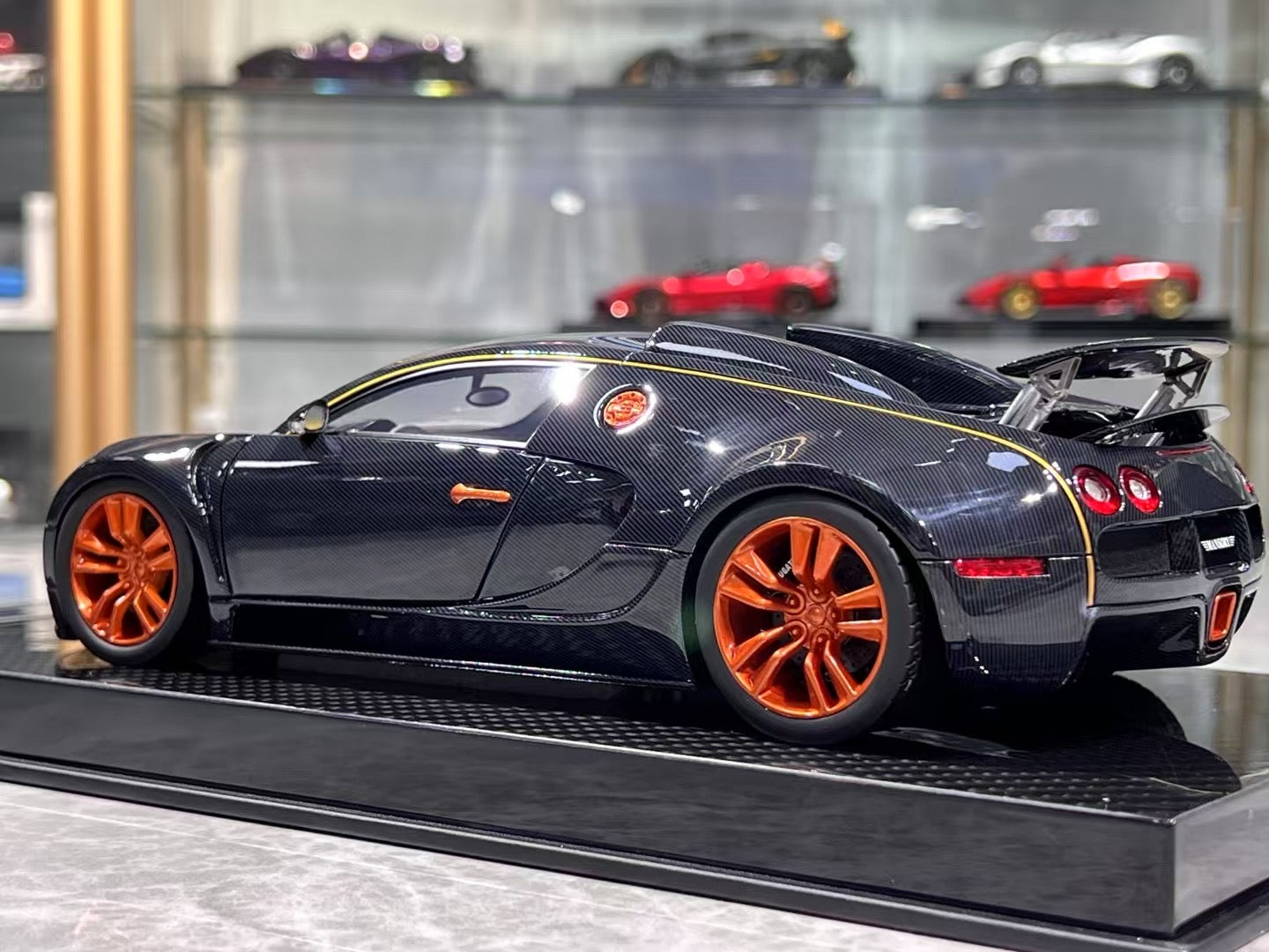 Ultra Unique (UU Models) Mansory Veyron 1/18