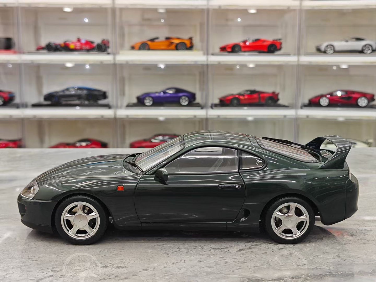 LCD Models Toyota Supra (A80) 1/18