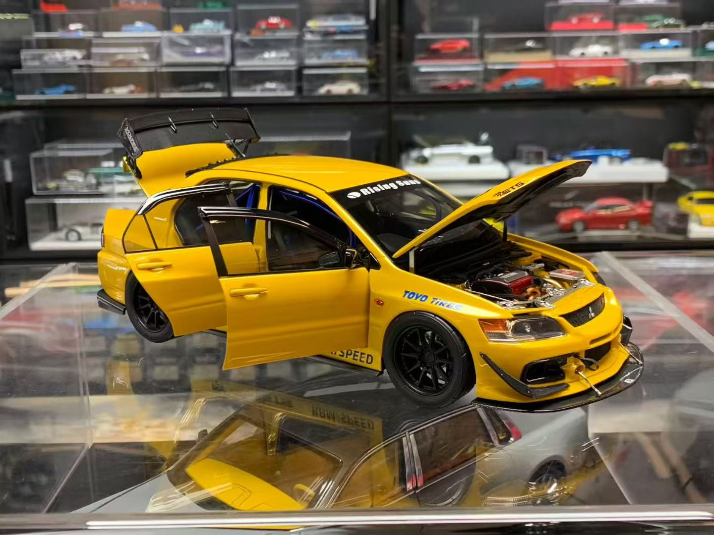 Super A Mitsubishi Lancer EVO 9 1/18