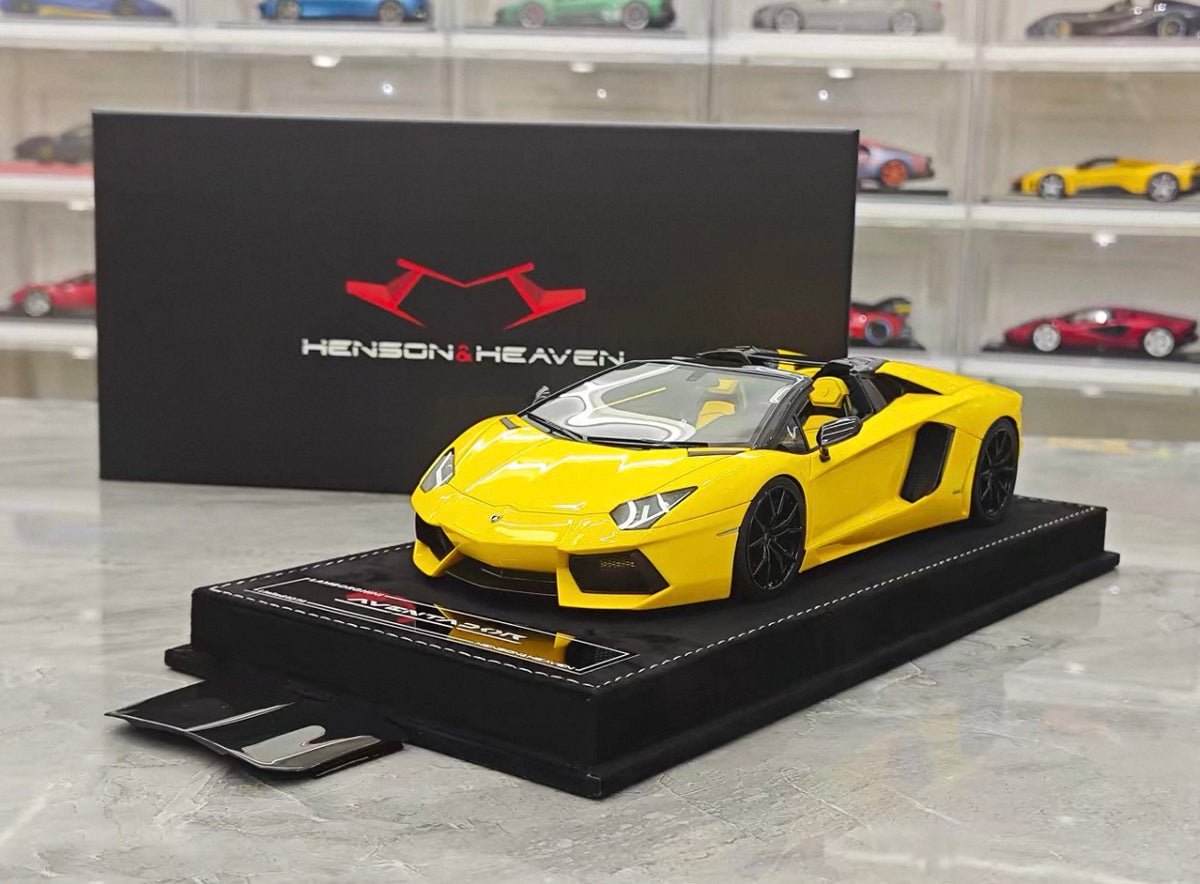 Henson & Heaven (HH Models) Aventador LP700-4 Roadster 1/18