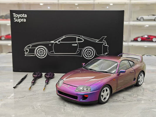 LCD Models Toyota Supra (A80) 1/18