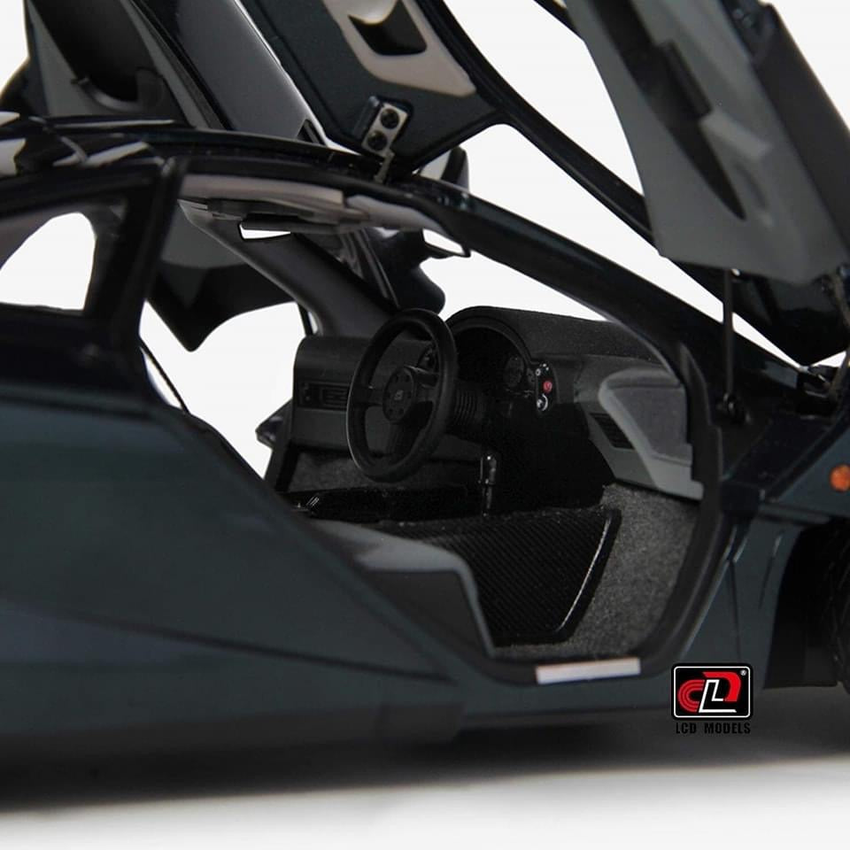 (Pre-Order) LCD Models McLaren F1 1/18