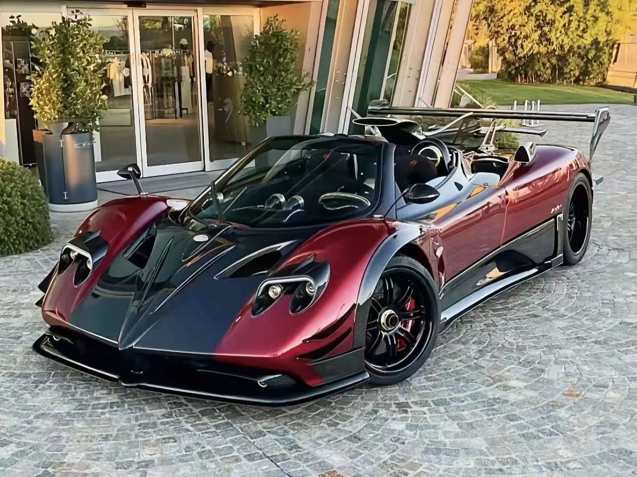 (Pre-Order) Henson & Heaven (HH Models) Pagani Zonda Roadster 1/18