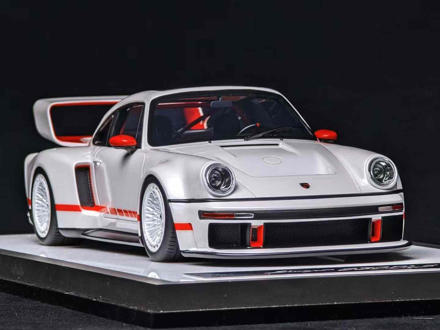 (Pre Order) MCM Singer DLS Turbo 1/18