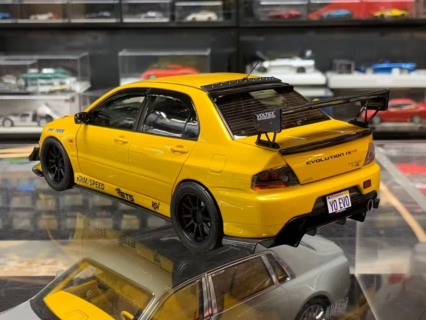 Super A Mitsubishi Lancer EVO 9 1/18