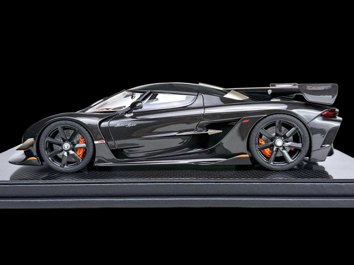 FrontiArt Koenigsegg Sadair’s Spear 1/18