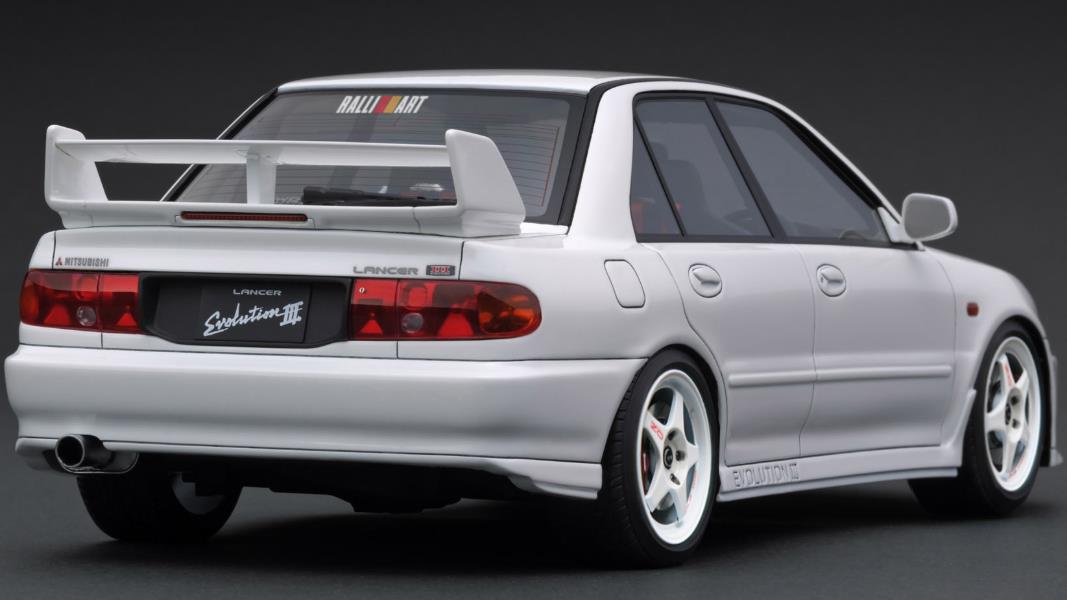 Pre-Order) Ignition Models Mitsubishi Lancer Evolution III GSR (CE9A) –  IronCookie Diecasts