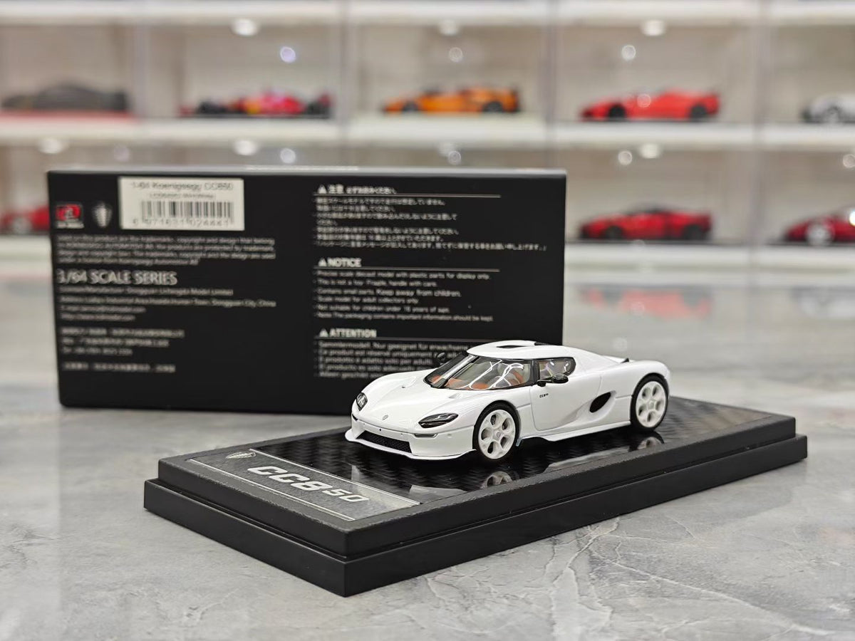 LCD 1/64 Koenigsegg CC850