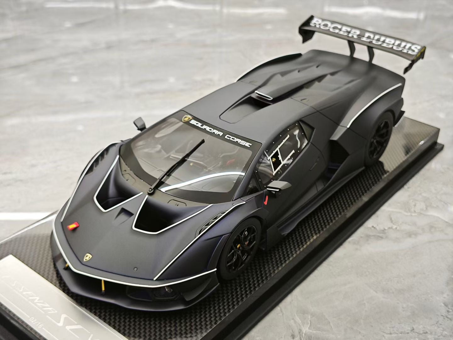 CE Models Lamborghini Essenza SCV12 1/18