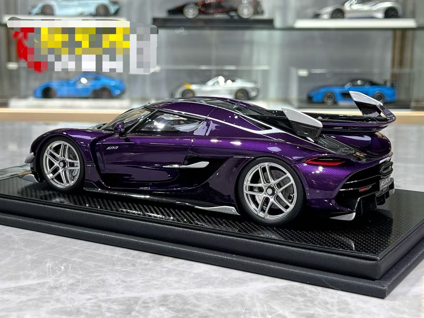 FrontiArt Koenigsegg Jesko 1/18