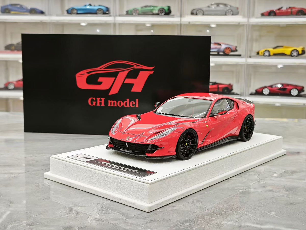 GH Models 812 Superfast 1/18