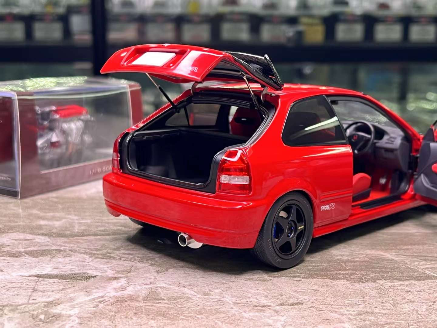 MotorHelix Honda EK9 exhibition version 1/18