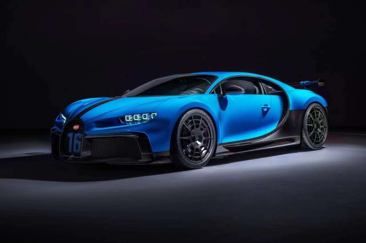 (Pre-Order) Henson & Heaven (HH Models) Bugatti Chiron Pur Sport 1/18