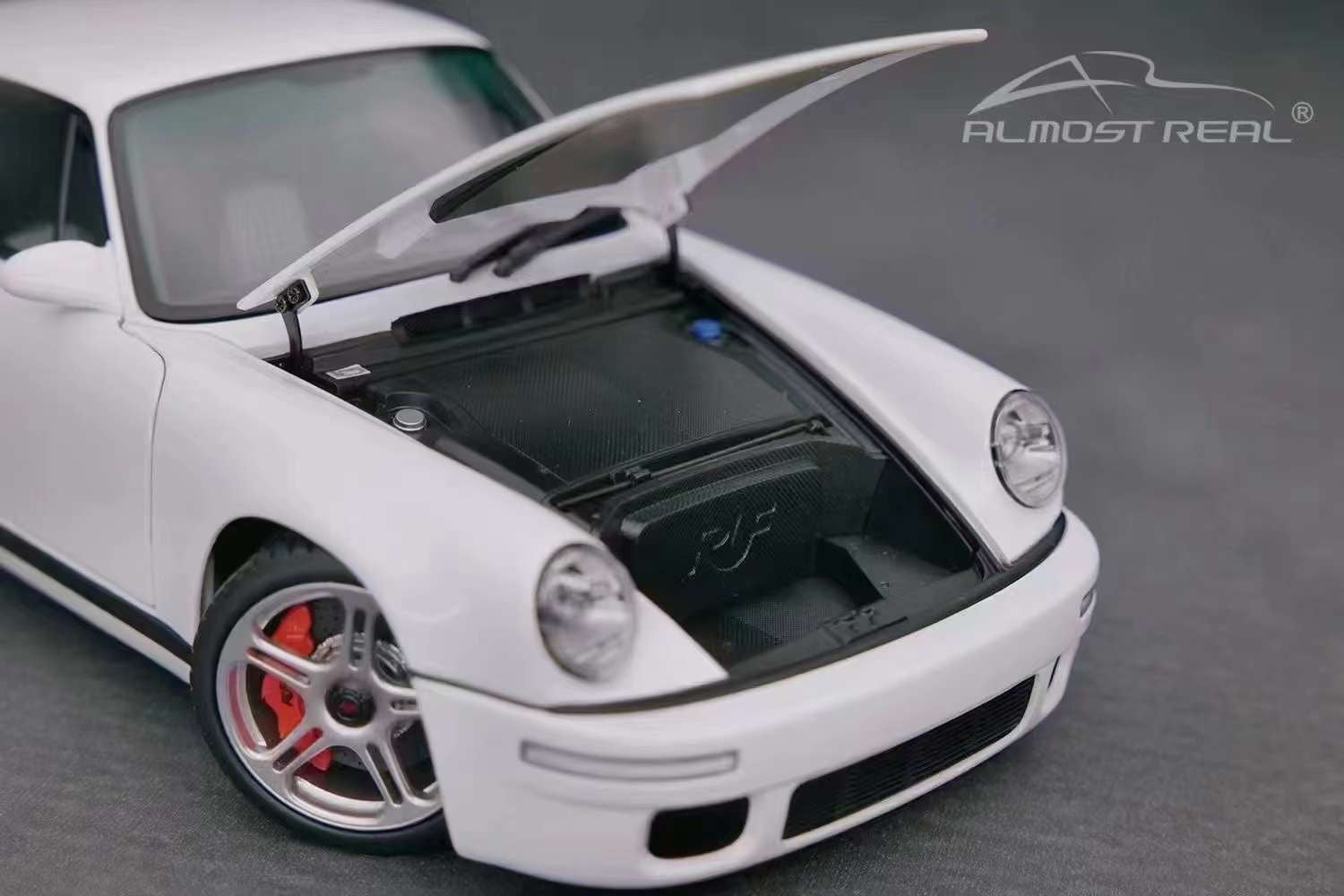 Minichamps 1:18 Porsche RUF SCR 911 (964) Año de construcción 2018 Minichamps 1:18 Porsche RUF SCR 911 (964) Año de construcción 2018