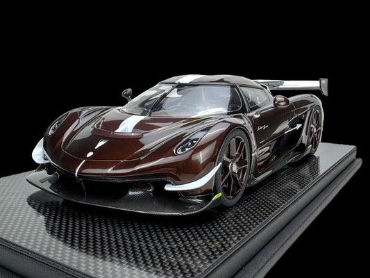 FrontiArt Koenigsegg Sadair’s Spear 1/18