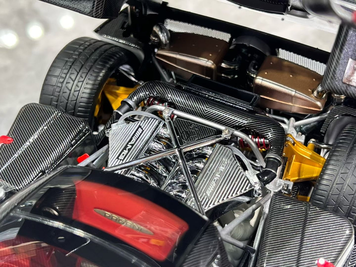 Almost Real Zonda F 1/18