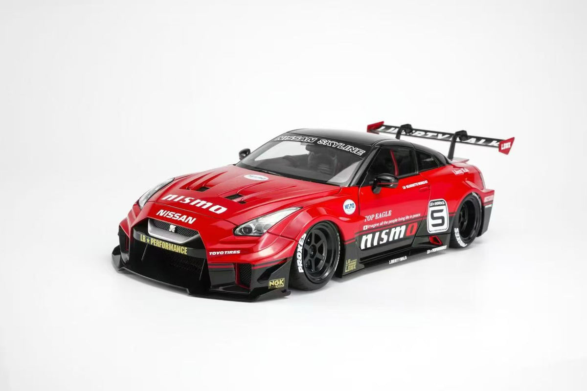 (Pre-Order) MotorHelix Nissan R35 GTR LBWK 1/18
