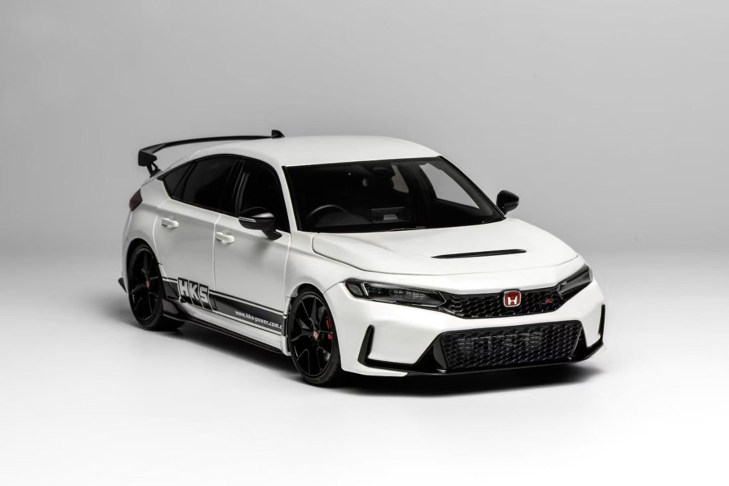 (Pre-Order) MotorHelix Honda Civic Type R (FL5) 1/18